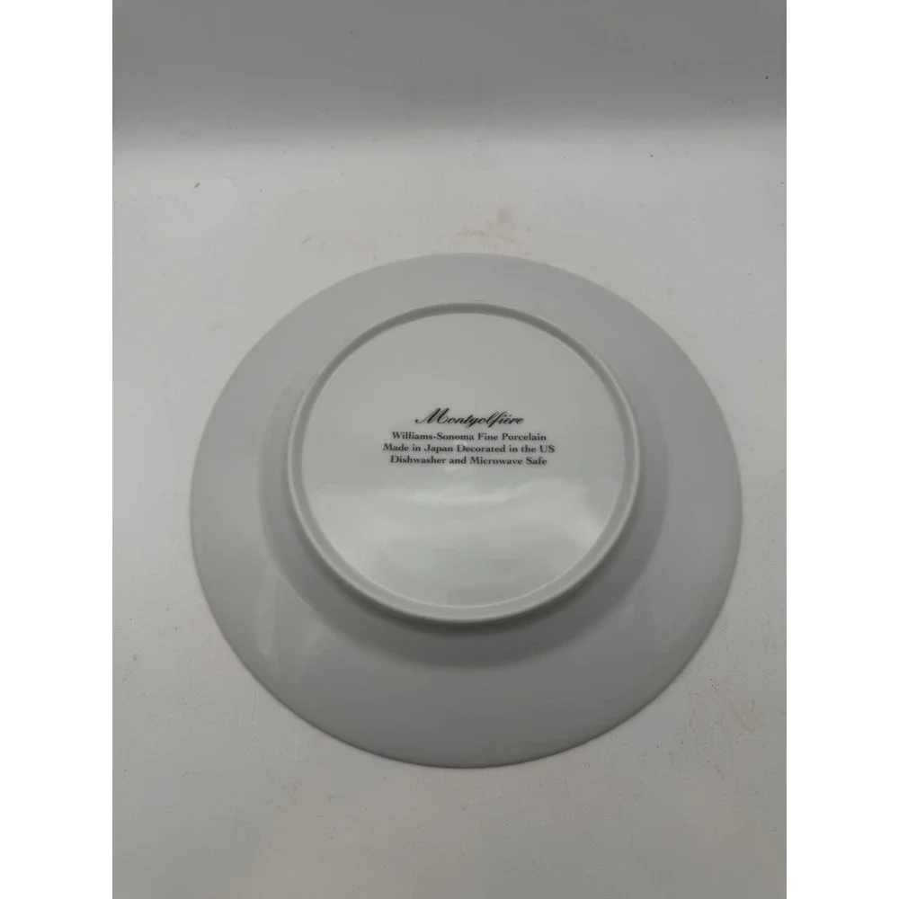 Williams Sonoma Montgolfiere Hot Air Balloon Birds Porcelain Plate 7.5